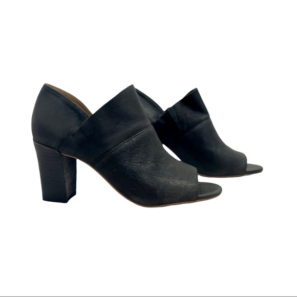 Me Too Women's Adam Tucker Black Leather McKenna Heel Sandal Bootie Size 6.5 - Picture 4 of 14